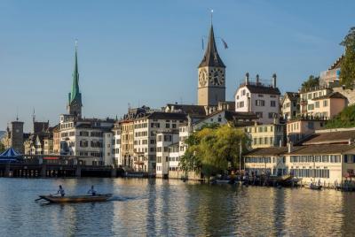 3 in 1: Zurich Walking Tour - Cruise on the Lake - Cable Car Ride