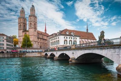 Zurich Highlights In A 2+ Hour Walking Tour Including Panoramic V Zurich Highlights In A 2+ Hour Walking Tour Including Panoramic V