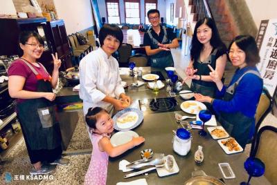 Taiwan tourist kitchen, Dihua Street old house gourmet feast Taiwan tourist kitchen, Dihua Street old house gourmet feast