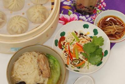 Taiwan Traditional Delicacies Experience, Xiao Long Bao, Chicken  Taiwan Traditional Delicacies Experience, Xiao Long Bao, Chicken