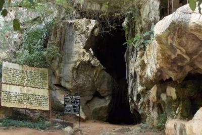 Amboni Caves - 2 Days