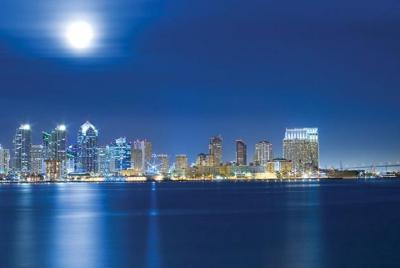 San Diego Premier Dinner Cruise San Diego Premier Dinner Cruise