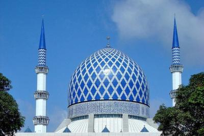 Blue Mosque And Batu Caves Tour Blue Mosque And Batu Caves Tour
