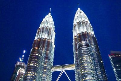 4 Tours in 1 Pass KL City+Batu Caves & Cuntry Side+Firefly Night 