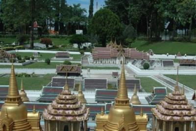 Mini Siam Park with Transport from Pattaya