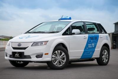 Pattaya: DMK Airport to Pattaya hotel 100% All-Electric Private T