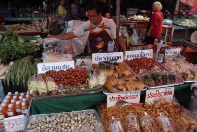 Half Day Or Tor Kor Market Group Tour Half Day Or Tor Kor Market Group Tour