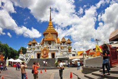 Join Half day Selfie Bangkok Temple & City Tour (mini 2 pax)