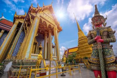 Royal Grand Palace Tour from Bangkok with Chaple of the Emerald B Royal Grand Palace Tour from Bangkok with Chaple of the Emerald B