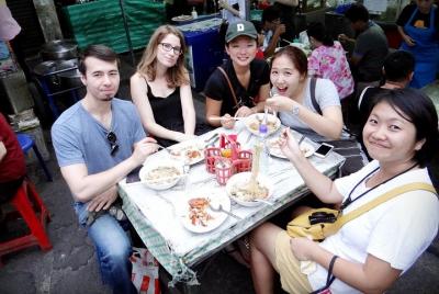 Private - STREET FOOD TOUR THONBURI incl. dinner