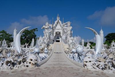 Chiang Rai One Day: Hot Spring,White Temple, Golden Triangle, Yao&Akha Hilltribe Chiang Rai One Day: Hot Spring,White Temple, Golden Triangle, Yao&Akha Hilltribe