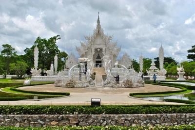 White Temple-Black House & Blue Temple Tour From Chiang Mai White Temple-Black House & Blue Temple Tour From Chiang Mai