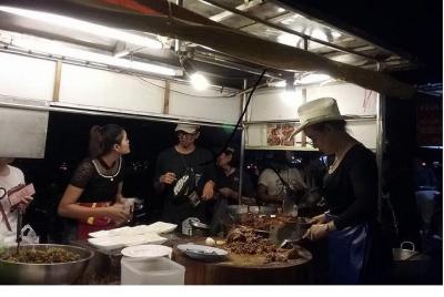 Doi Suthep Temple and Cowboy Hat Lady Dinner Private Tour Doi Suthep Temple and Cowboy Hat Lady Dinner Private Tour