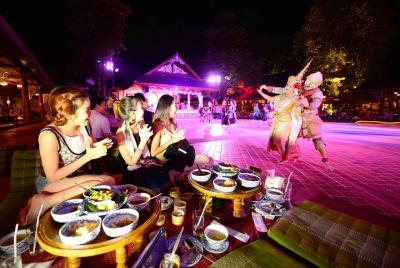 Chiang Mai Khum Khantoke Dinner and Cultural Show Admission Chiang Mai Khum Khantoke Dinner and Cultural Show Admission