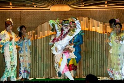 Chiang Mai: Kanthoke Dinner Show Experience Chiang Mai: Kanthoke Dinner Show Experience