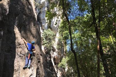 Intro to Rock Climbing Intro to Rock Climbing