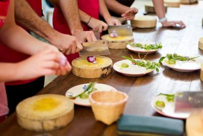 Half-Day Chiang Mai Cooking Class: Make Your Own Thai Foods Half-Day Chiang Mai Cooking Class: Make Your Own Thai Foods