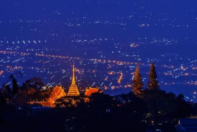 Private Tour: Chiang Mai Wat Umong and Doi Suthep by Night Private Tour: Chiang Mai Wat Umong and Doi Suthep by Night