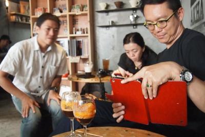 Chiang mai Foodies and Historic Walk Chiang mai Foodies and Historic Walk