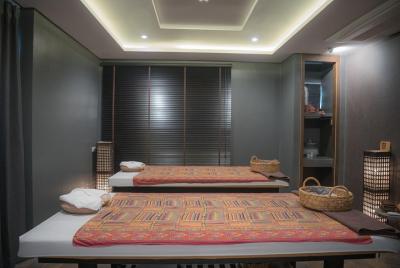 1 Hour The Home Signature Thai Balm Massage - Free Transportation 1 Hour The Home Signature Thai Balm Massage - Free Transportation