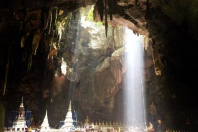 Tour to Petchaburi Highlights and Khao Luang Cave from Hua Hin Tour to Petchaburi Highlights and Khao Luang Cave from Hua Hin