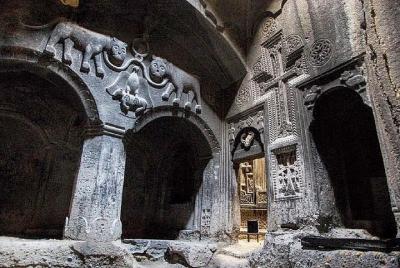 Half day tour to Garni, Geghard, Charents's arch