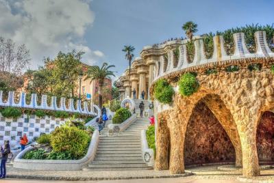 Park Güell Guided Tour with Skip the Line Ticket Park Güell Guided Tour with Skip the Line Ticket