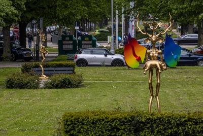 Walking tour - ARTZUID Sculpture Biennale - 1.5 hours with art hi Walking tour - ARTZUID Sculpture Biennale - 1.5 hours with art hi