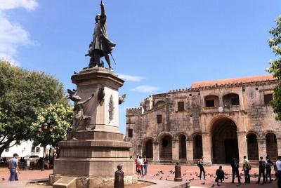 Walking Tour of the Historic Area of Santo Domingo Walking Tour of the Historic Area of Santo Domingo