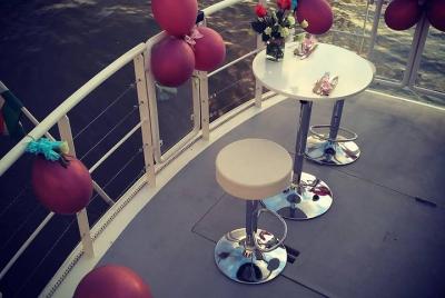 70 minutes romantic boat cruise on Valentine 70 minutes romantic boat cruise on Valentine's day in Budapest