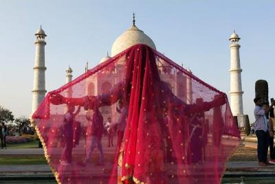Private Agra Tour from Bangalore- All Inclusive Private Agra Tour from Bangalore- All Inclusive