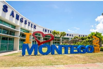 Runaway Bay Airport Transfer Runaway Bay Airport Transfer