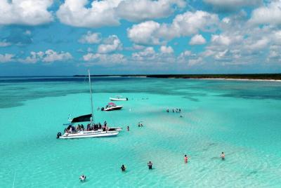 Catamaran Snorkel to El Cielo and Tortugas Beach Club Catamaran Snorkel to El Cielo and Tortugas Beach Club