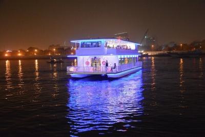  Luxury Glass Boat At Dubai Marina With 2-Hour Cruise+ Dinner + l