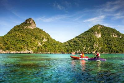 Mr. Tu Day Trip to Angthong Marine Park by Speed Boat from Koh Samui Mr. Tu Day Trip to Angthong Marine Park by Speed Boat from Koh Samui