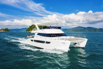 Discover Angthong National Marine Park in a Luxurious Catamaran Discover Angthong National Marine Park in a Luxurious Catamaran