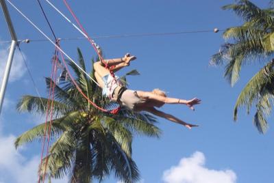 Fun Flying Trapeze Experience Group Class in Koh Tao Thailand Fun Flying Trapeze Experience Group Class in Koh Tao Thailand