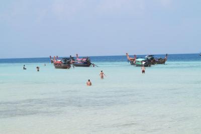 A Full Day 4 Islands Koh Ngai, Mook, Kradan,Chueak From Lanta (By