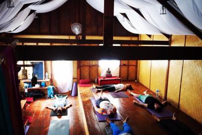 Keirita's Yoga and Diving (Studio yoga class)