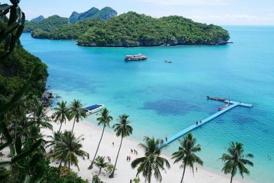 Ang Thong National Marine Park Speedboat Tour from Koh Phangan Ang Thong National Marine Park Speedboat Tour from Koh Phangan