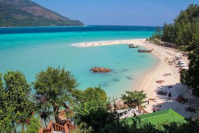 Koh Lipe to Langkawi by Southern Ferry Services in High Season Koh Lipe to Langkawi by Southern Ferry Services in High Season