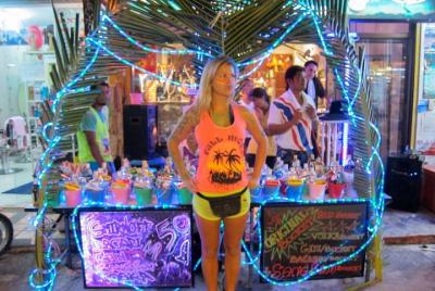 Full Moon Party Ko Phangan {Thailand} Full Moon Party Ko Phangan {Thailand}