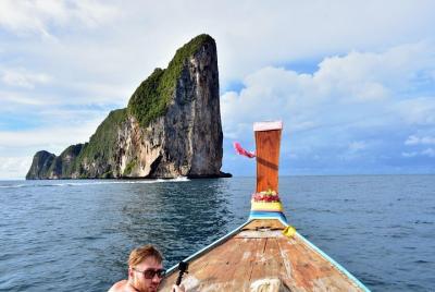 Full-Day Tour to Phi Phi Leh by Longtail Boat from Phi Phi Don Full-Day Tour to Phi Phi Leh by Longtail Boat from Phi Phi Don
