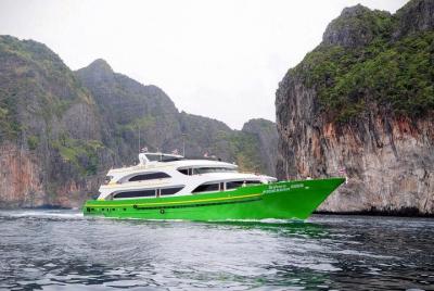 Koh Phi Phi to Phuket by Express Boat Koh Phi Phi to Phuket by Express Boat