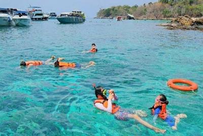 Private Speedboat Charters Phi Phi and Bamboo Island with Lunch
