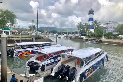Private Exclusive Speed Boat Tours to Phang Nga Bay