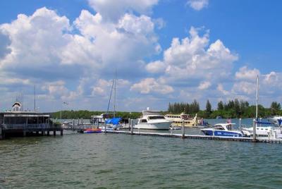 Koh Phi Phi to Krabi VIP Speed Boat Transfer with Hotel or Airpor Koh Phi Phi to Krabi VIP Speed Boat Transfer with Hotel or Airpor