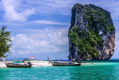 7 Islands Snorkeling Tour by Longtail Boat From Krabi 7 Islands Snorkeling Tour by Longtail Boat From Krabi