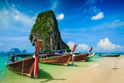 Pupular 4 Islands Tour by Classic Longtail Boat From Krabi Pupular 4 Islands Tour by Classic Longtail Boat From Krabi