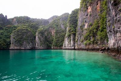 Wonderful Phi Phi Islands Snorkeling Tour from Krabi Wonderful Phi Phi Islands Snorkeling Tour from Krabi